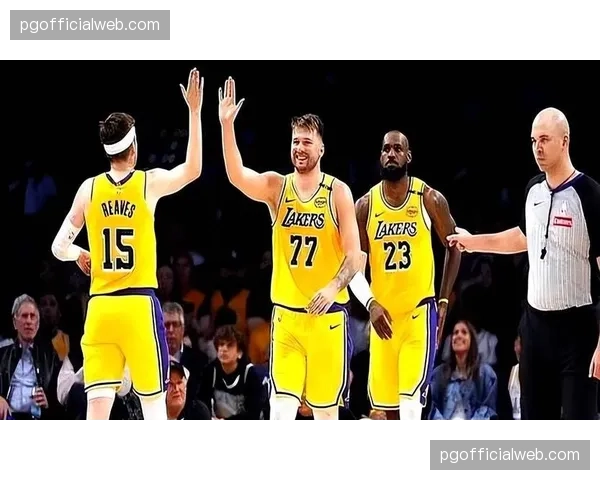 湖人进攻效率79.7位列第五，东契奇詹姆斯破夹击能力定上限